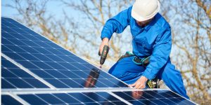 Installation Maintenance Panneaux Solaires Photovoltaïques à Pontiacq-Viellepinte